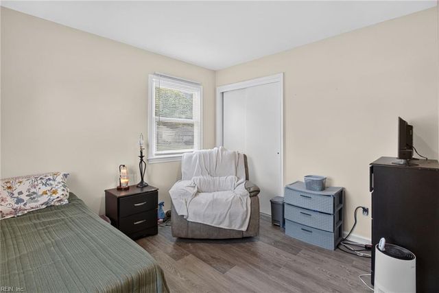 8 Julia TER, Newport News, VA 23608