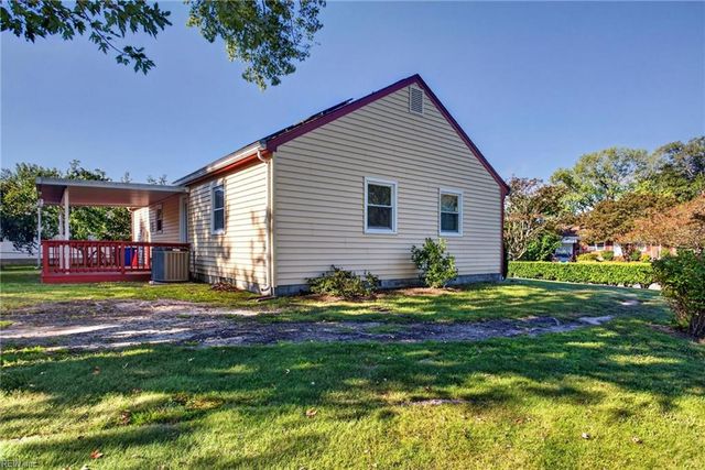 8 Julia TER, Newport News, VA 23608