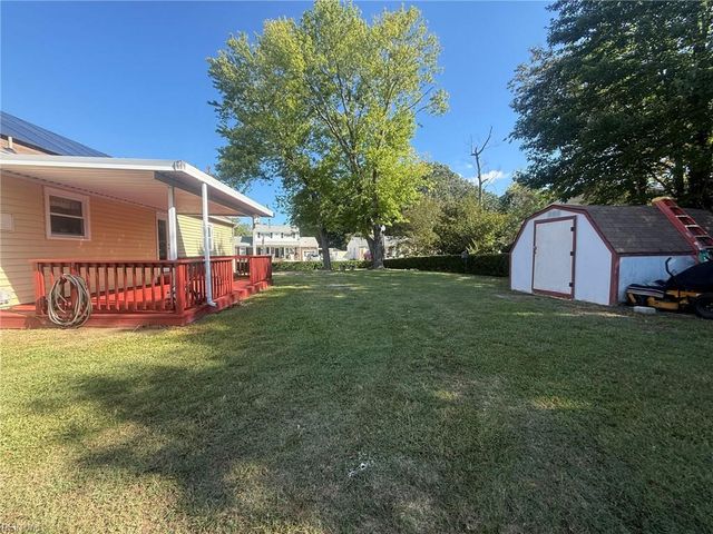 8 Julia TER, Newport News, VA 23608