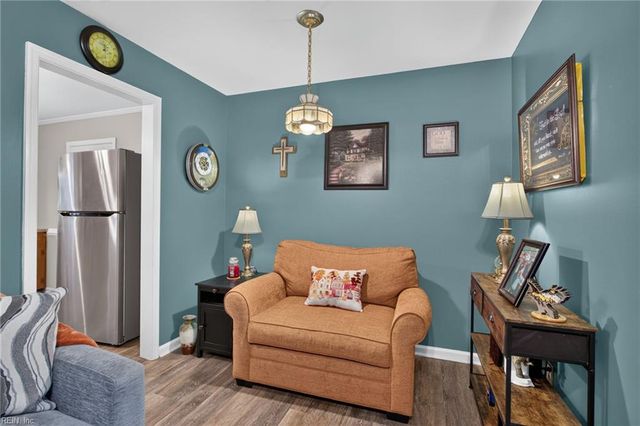 8 Julia TER, Newport News, VA 23608