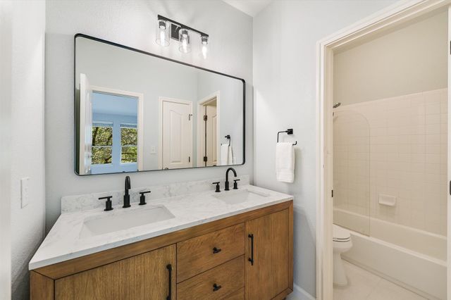 12820 Rush Creek LN, Austin, TX 78732