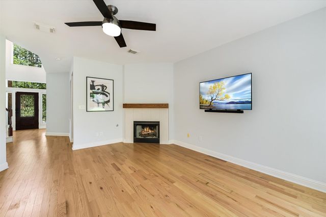 12820 Rush Creek LN, Austin, TX 78732