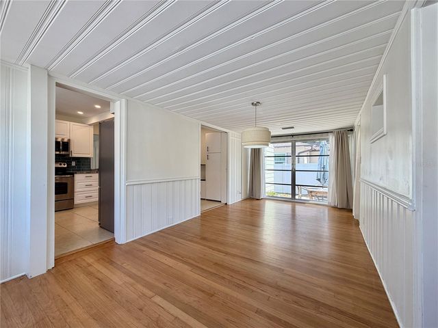 4628 DR MARTIN LUTHER KING JR STREET N, St Petersburg, FL 33703