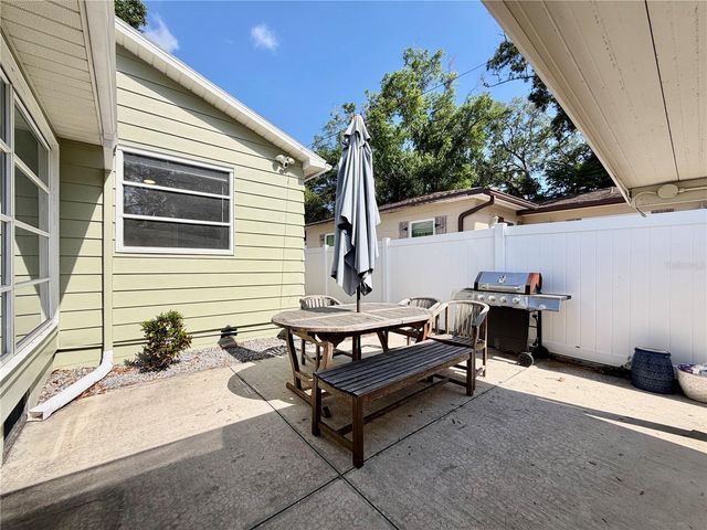 4628 DR MARTIN LUTHER KING JR STREET N, St Petersburg, FL 33703