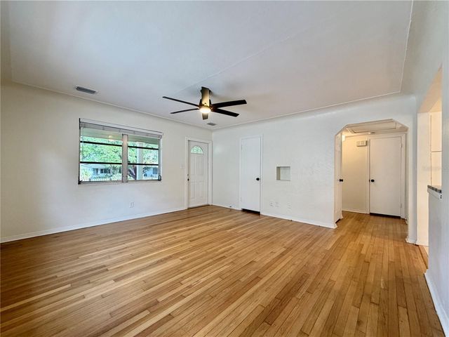 4628 DR MARTIN LUTHER KING JR STREET N, St Petersburg, FL 33703