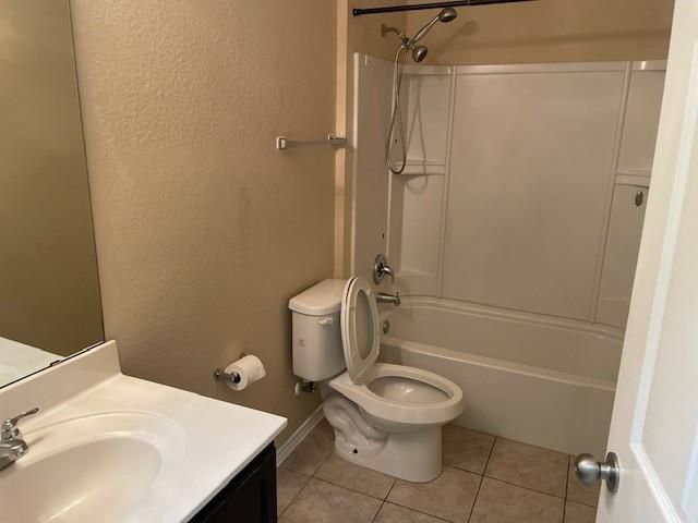 5725 Knoll Pines PASS, Austin, TX 78724