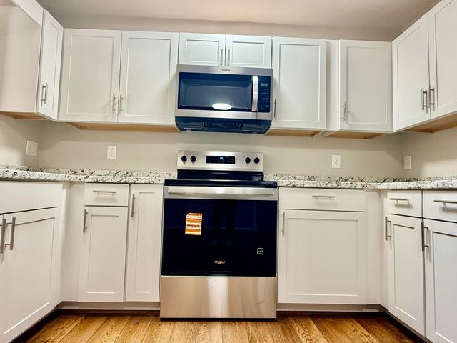 4626 Horseman DR NE, Roanoke, VA 24019