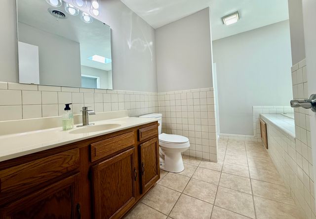 4626 Horseman DR NE, Roanoke, VA 24019