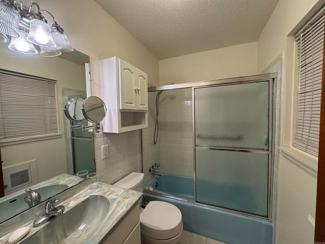 3009 Anderson Lake Road, Bryant, AR 72019