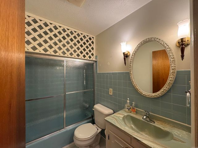 3009 Anderson Lake Road, Bryant, AR 72019