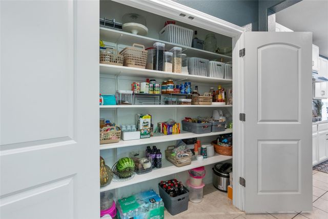 19405 Colgin DR, Pflugerville, TX 78660