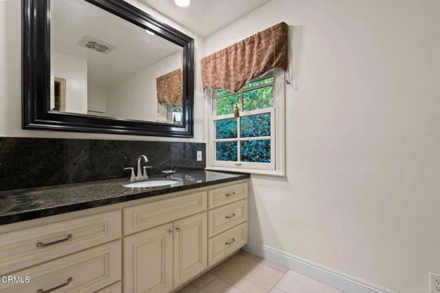 1010 Stoneridge Drive, Pasadena, CA 91105