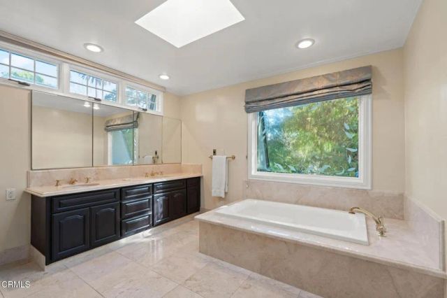 1010 Stoneridge Drive, Pasadena, CA 91105