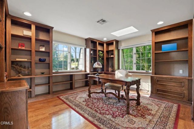 1010 Stoneridge Drive, Pasadena, CA 91105