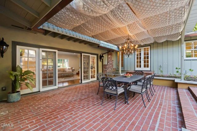 1010 Stoneridge Drive, Pasadena, CA 91105