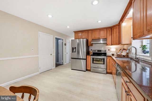 407 MARGO LN, Berwyn, PA 19312