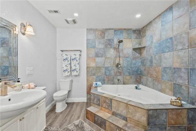 4550 W Avenue L2, Quartz Hill, CA 93536