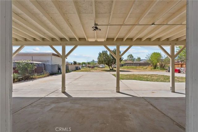 4550 W Avenue L2, Quartz Hill, CA 93536