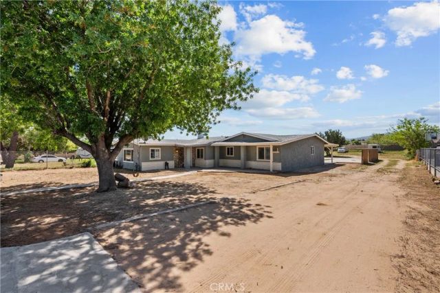 4550 W Avenue L2, Quartz Hill, CA 93536