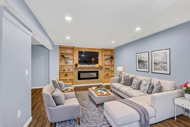 2801 Tucson Trail, Madison, WI 53719