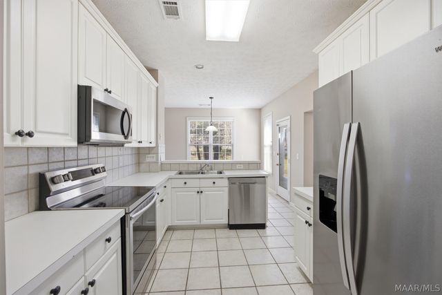 8349 Grayson Grove, Montgomery, AL 36117