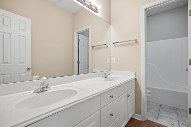 8349 Grayson Grove, Montgomery, AL 36117