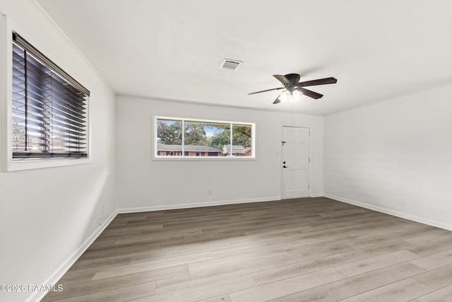 103 Maple Drive, Lafayette, LA 70506