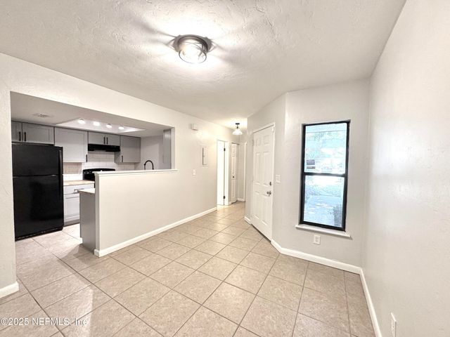 2964 SONGBIRD Drive, Jacksonville, FL 32233