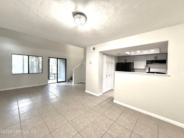 2964 SONGBIRD Drive, Jacksonville, FL 32233