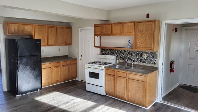 124 Stevens Street 3, Lowell, MA 01851