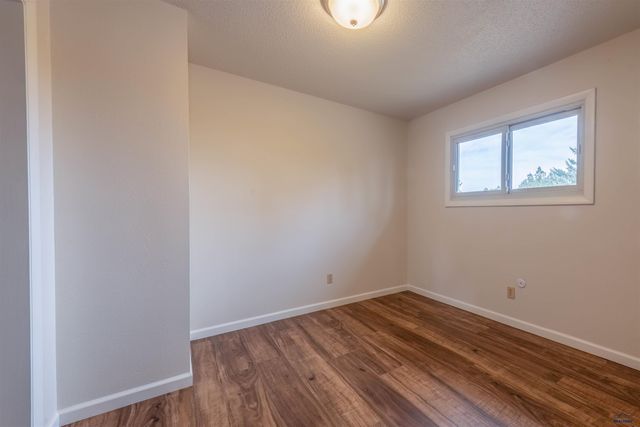 3873 CORRAL DR, Rapid City, SD 57702