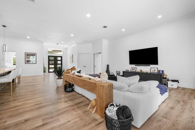 11871 Randolph Siding Road N, Jupiter, FL 33478