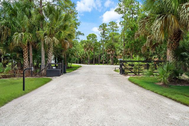 11871 Randolph Siding Road N, Jupiter, FL 33478