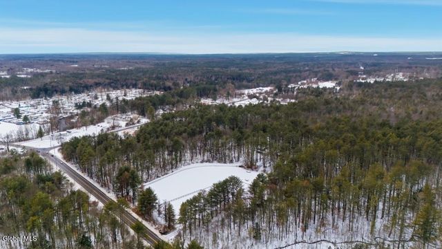 1011 Middleline Road, Ballston Spa, NY 12020