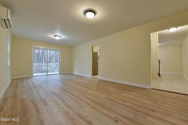 1011 Middleline Road, Ballston Spa, NY 12020