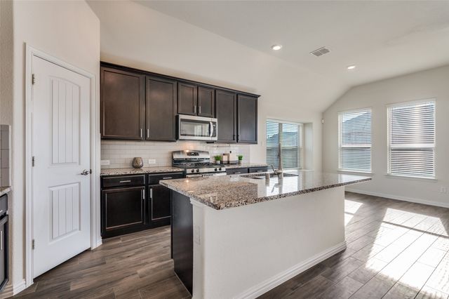 9329 Flying Eagle Lane, Fort Worth, TX 76131