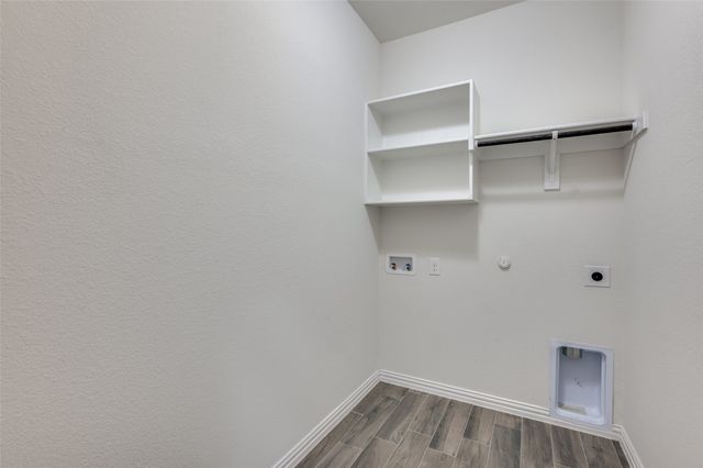 9329 Flying Eagle Lane, Fort Worth, TX 76131