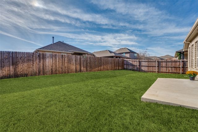 9329 Flying Eagle Lane, Fort Worth, TX 76131