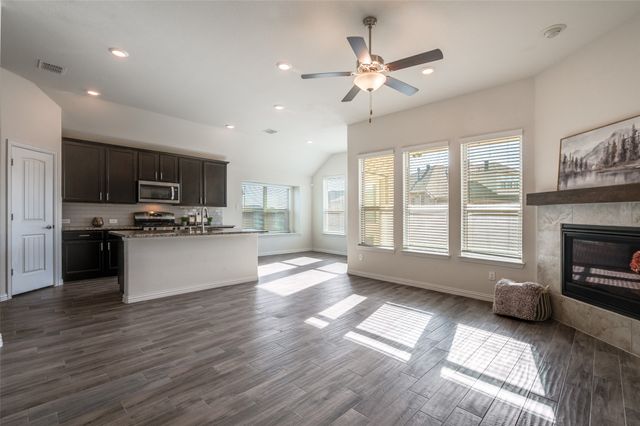 9329 Flying Eagle Lane, Fort Worth, TX 76131