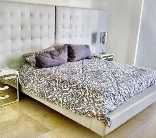 21055 Yacht Club Drive 2404, Aventura, FL 33180