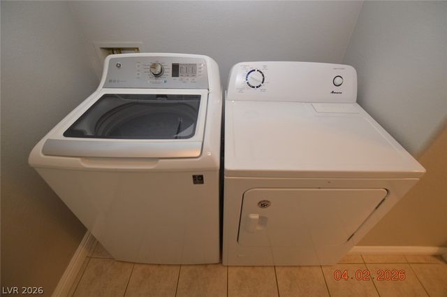 6796 Oak Mist Street, Las Vegas, NV 89139