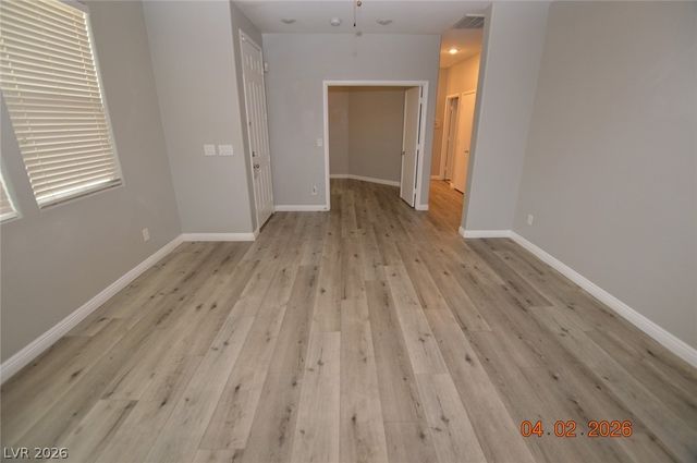 6796 Oak Mist Street, Las Vegas, NV 89139