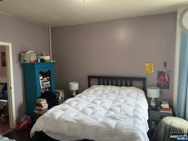 658 Adams Avenue, Elizabeth, NJ 07201