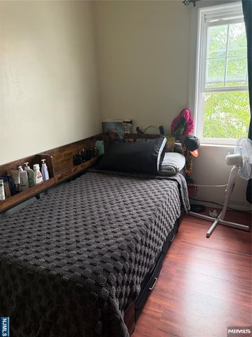 658 Adams Avenue, Elizabeth, NJ 07201