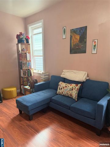 658 Adams Avenue, Elizabeth, NJ 07201