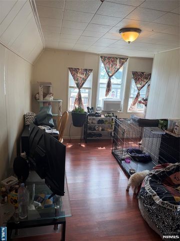 658 Adams Avenue, Elizabeth, NJ 07201