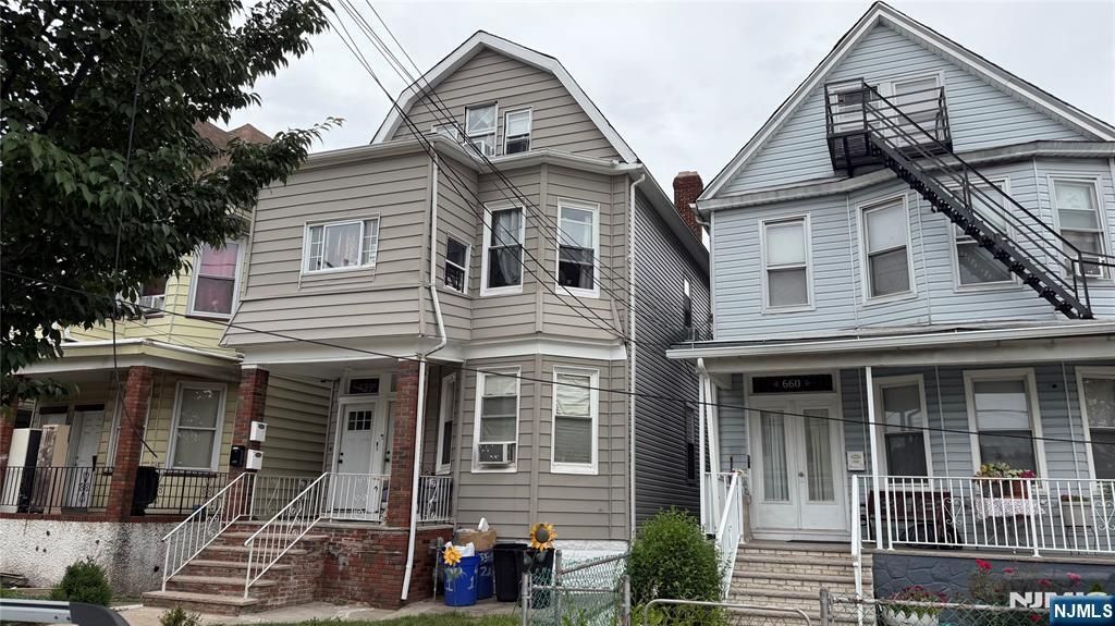 658 Adams Avenue, Elizabeth, NJ 07201