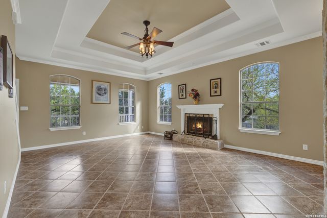 146 Creekview, Canyon Lake, TX 78133