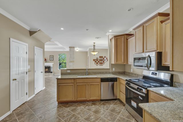 146 Creekview, Canyon Lake, TX 78133