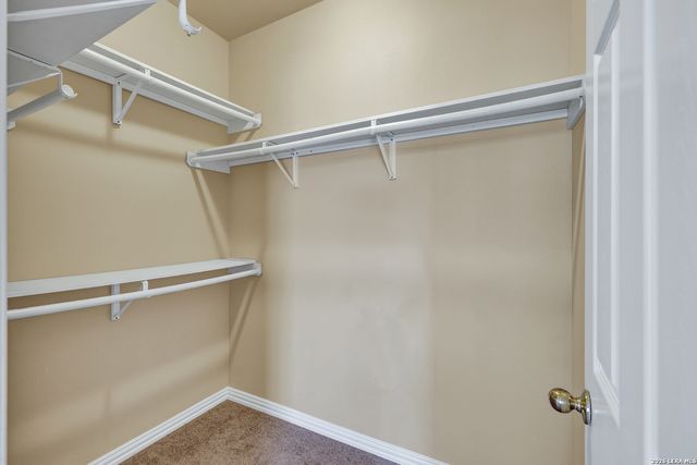 146 Creekview, Canyon Lake, TX 78133